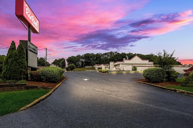 Gallery - Red Roof Inn New Stanton