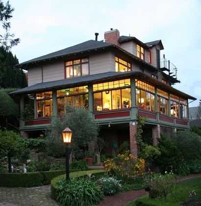 Gallery - Jabberwock Inn