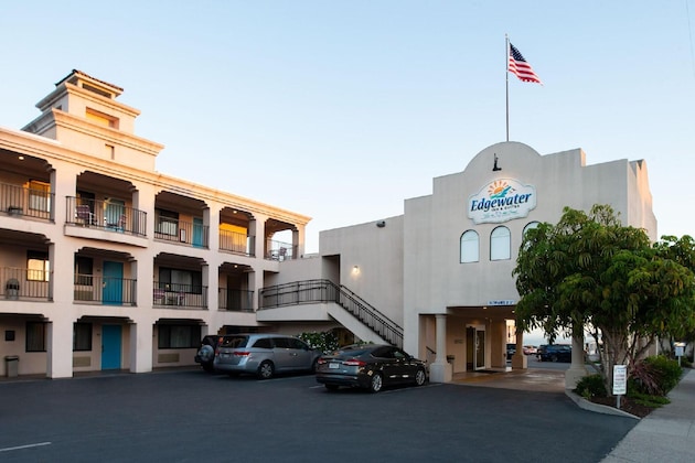 Gallery - Edgewater Inn And Suites