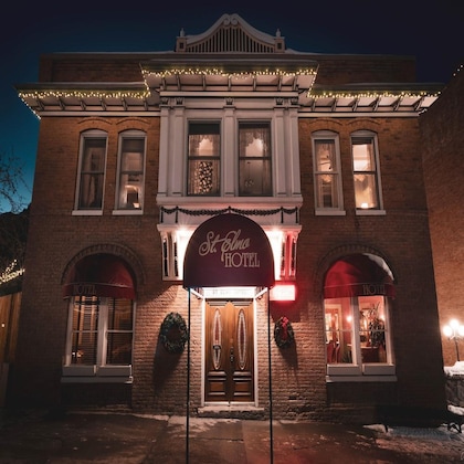 Gallery - St. Elmo Hotel