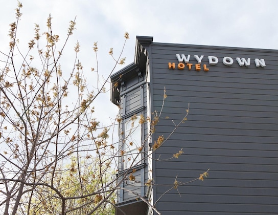 Gallery - Wydown Hotel