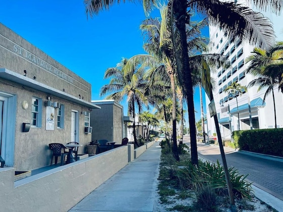 Gallery - The St Maurice Beach Inn