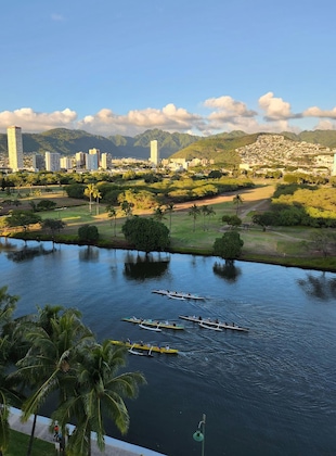 Gallery - Wayfinder Waikiki