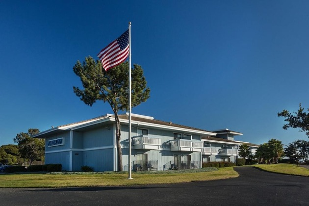 Gallery - The Marina Inn On San Francisco Bay