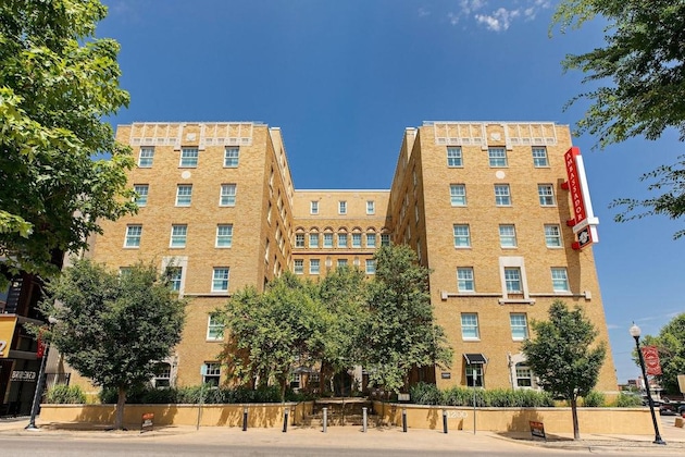 Gallery - Ambassador Hotel Oklahoma City, Autograph Collection