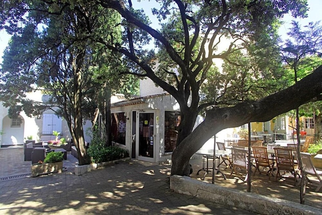 Gallery - Hôtel Le Petit Manoir
