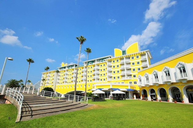 Gallery - Wakayama Marina City Hotel