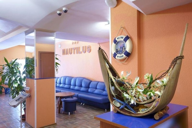 Gallery - Nautilus Inn
