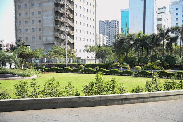 Gallery - Novotel Kolkata Hotel & Residences Hotel