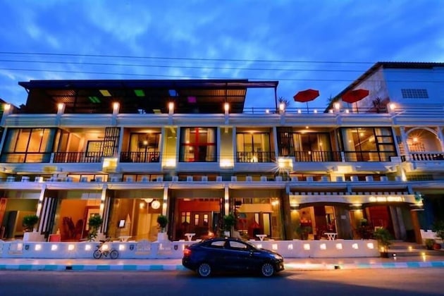 Gallery - De Sea Almond Hotel Chumphon