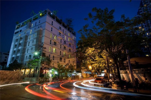 Gallery - Sabai Sathorn