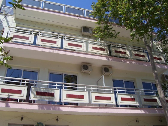 Gallery - Bristol Hotel & Apartments