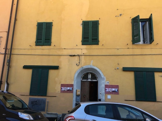 Gallery - La Maison Dei Miracoli