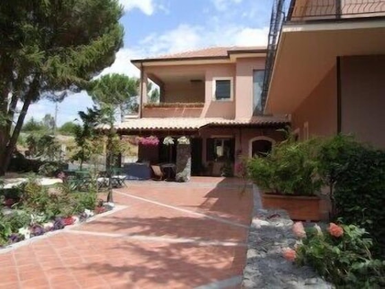 Gallery - Rosso Vulcano Bed & Breakfast
