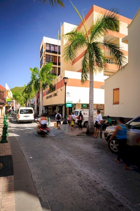 Gallery - Horizon View Beach Hotel