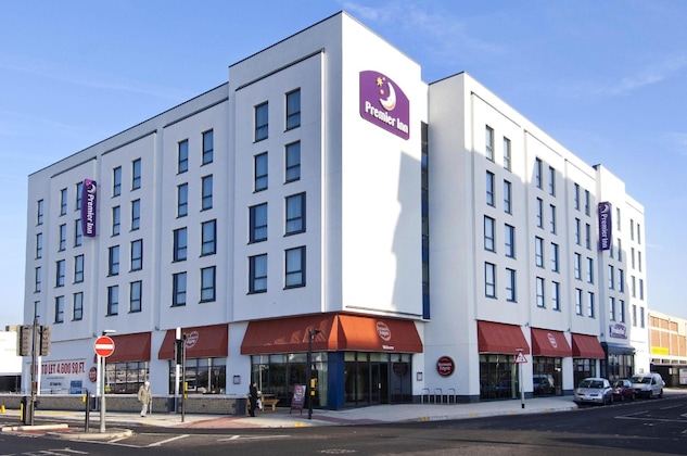 Gallery - Premier Inn Weston-Super-Mare (Seafront)