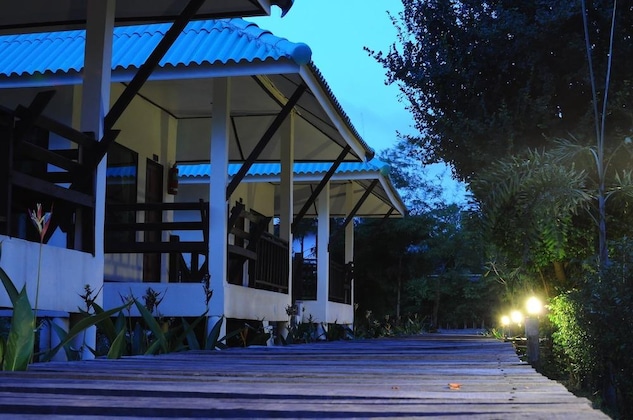 Gallery - N.T. Lanta Resort