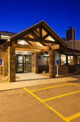 Gallery - Americinn By Wyndham St. Peter