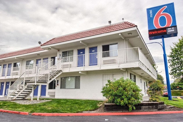Gallery - Motel 6 Everett South