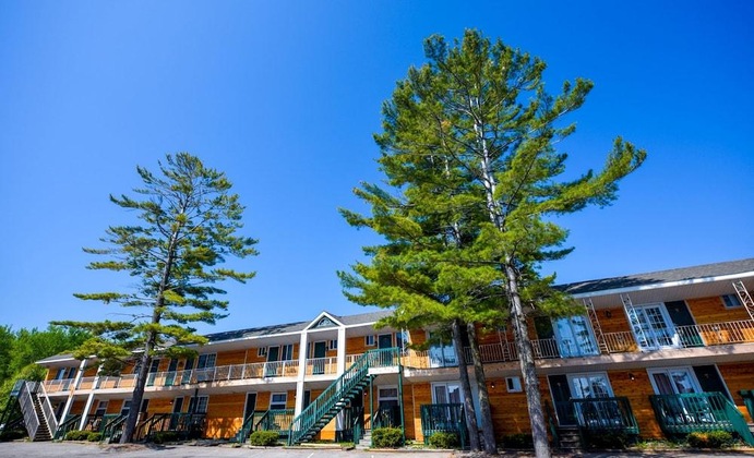 Gallery - Cabins Of Mackinaw