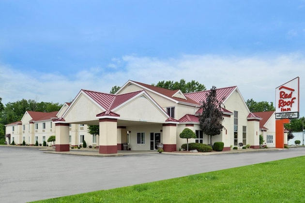 Gallery - Red Roof Inn Sandusky - Milan