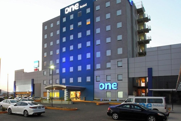 Gallery - One Querétaro Aeropuerto Hotel