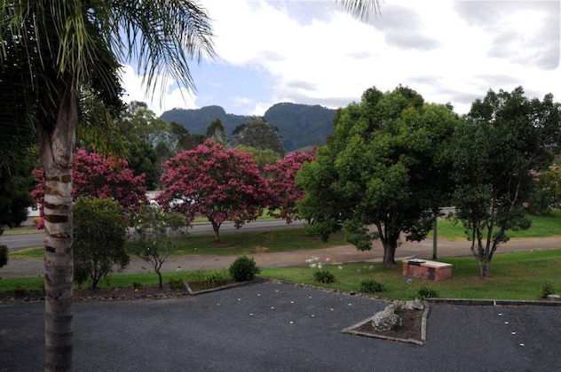 Gallery - Bucketts Way Motel