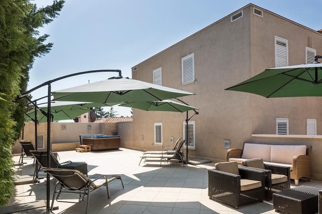 Gallery - Abalone Hotel