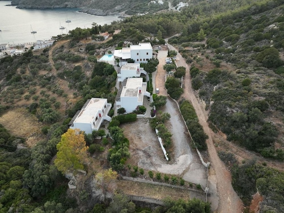 Gallery - Porto Delfino Retreat