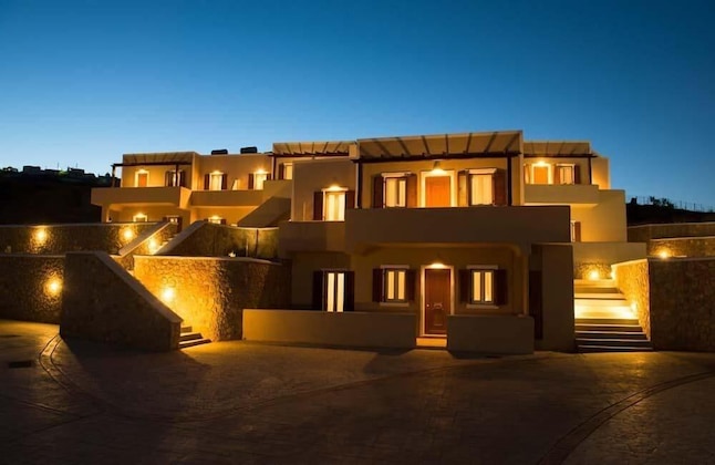 Gallery - Moonlight Apartments & Suites