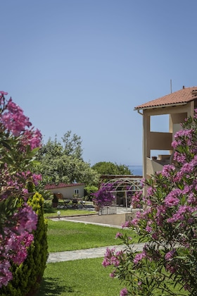 Gallery - Panorama Fanari Studios & Apartments