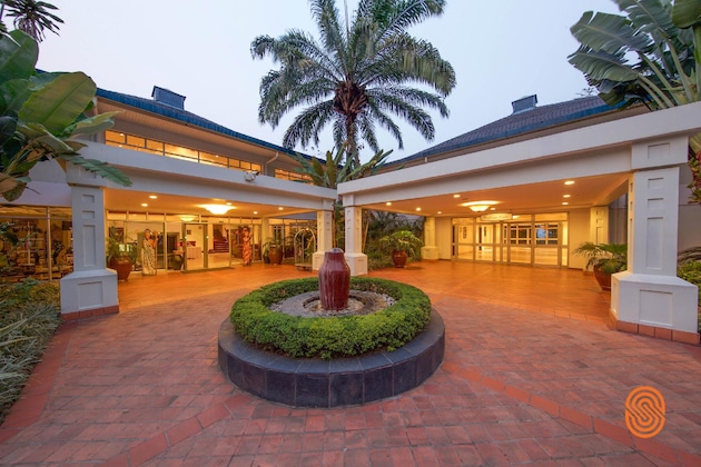 Gallery - Lake Kivu Serena Hotel