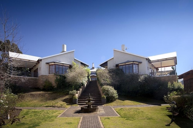 Gallery - The Highlander Hotel