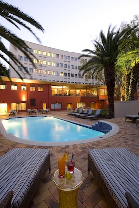 Gallery - Sunsquare Cape Town Gardens