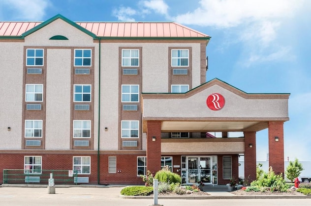 Gallery - Ramada By Wyndham Sherwood Park