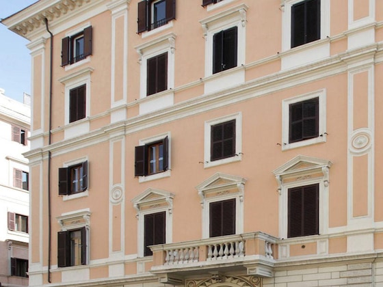 Gallery - The Independent Suites