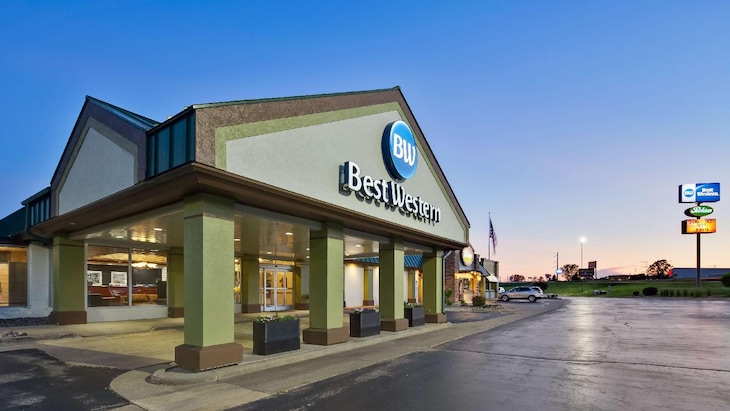 Gallery - Best Western Tomah Hotel