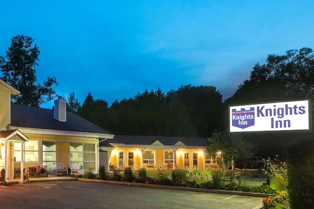 Gallery - Knights Inn Bracebridge