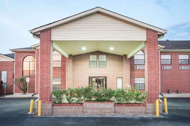 Gallery - Super 8 By Wyndham White Hall