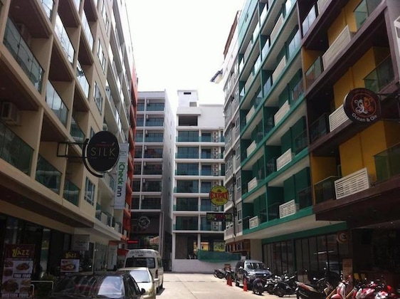 Gallery - Icheck Inn Central Patong