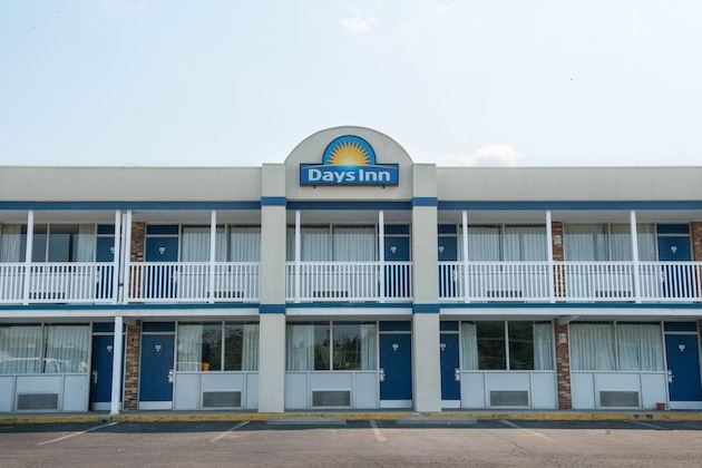 Gallery - Days Inn By Wyndham Waynesboro