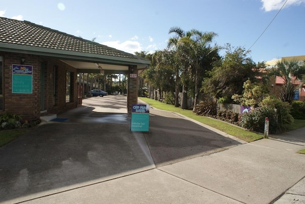 Gallery - Sandbar Motel