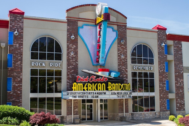 Gallery - Red Lion Inn & Suites Branson
