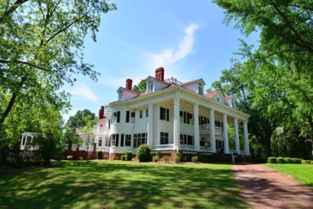 Gallery - The Twelve Oaks Bed & Breakfast