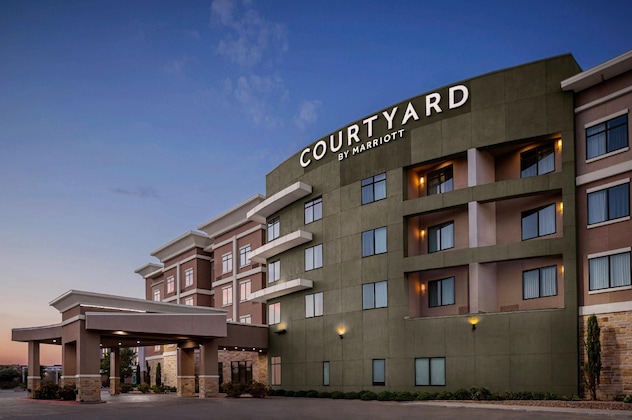 Gallery - Courtyard San Angelo