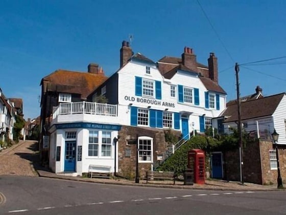 Gallery - The Old Borough Arms