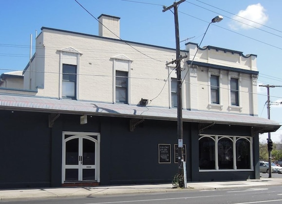 Gallery - Plough Hotel