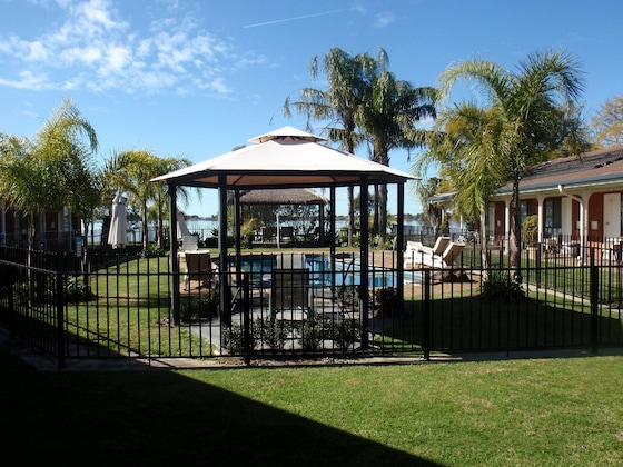 Gallery - Capricorn Motor Inn