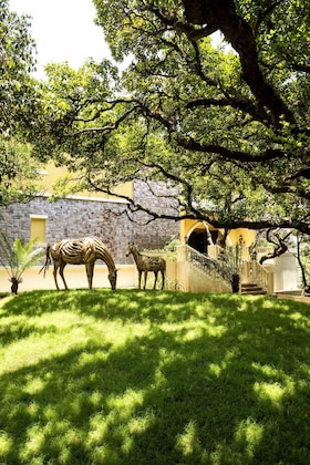 Gallery - Le Méridien Mahabaleshwar Resort & Spa