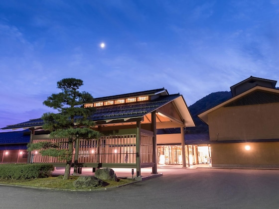 Gallery - Hanamaki Onsen Kashoen